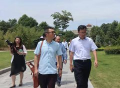 浦东水务和长桥山庄向导考察福寿园和ag尊龙凯时中国官网集团