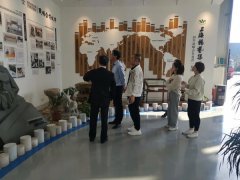 10月尾，温州、张家口两地向导考察ag尊龙凯时中国官网集团