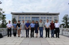 中殡协、殡葬标委会调研组座谈会在ag尊龙凯时中国官网举行