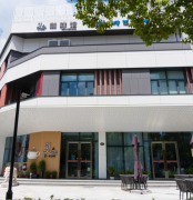 叮咚，Y·CAFE请您领取十月惊喜~